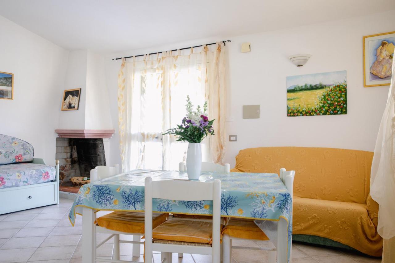 Appartamenti Costa - Budoni Sweet Home タナウネッラ エクステリア 写真